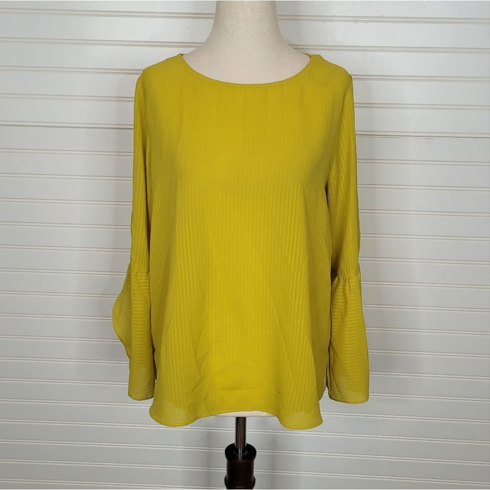 ZARA Chartreuse Longsleeve Lightweight Belle Sleeve Top Large